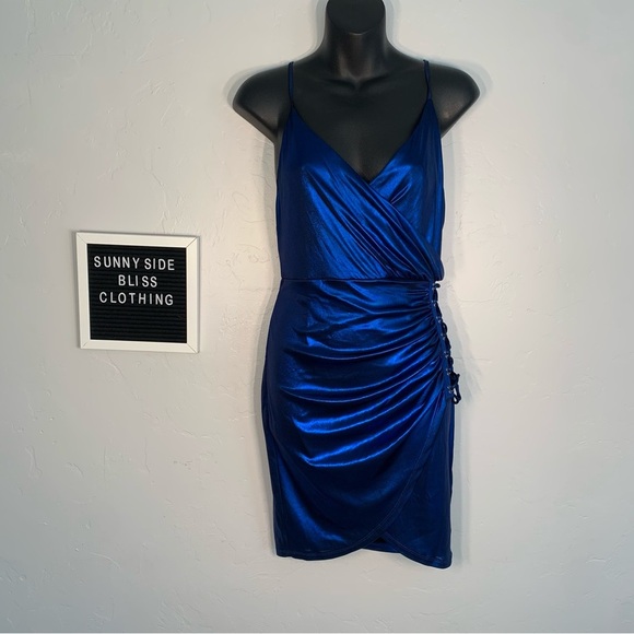 Guess Dresses & Skirts - Guess Blue Metallic V Neck Bodycon Dress Size Small